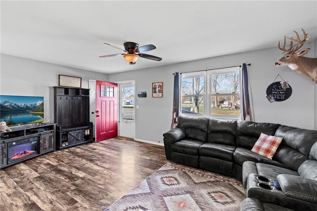 205 N Coats Street — photo 4