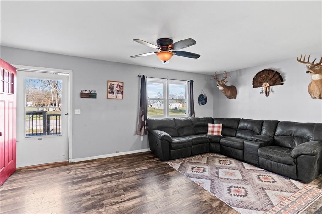 205 N Coats Street — photo 5