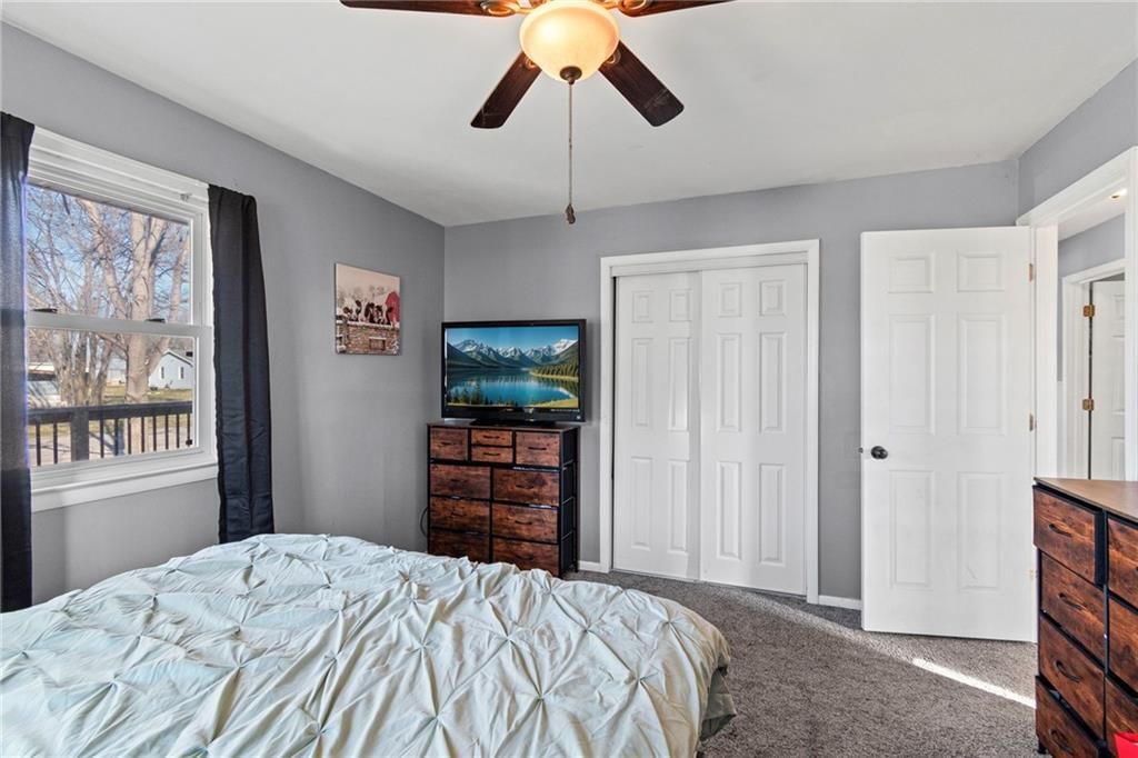 205 N Coats Street — photo 12