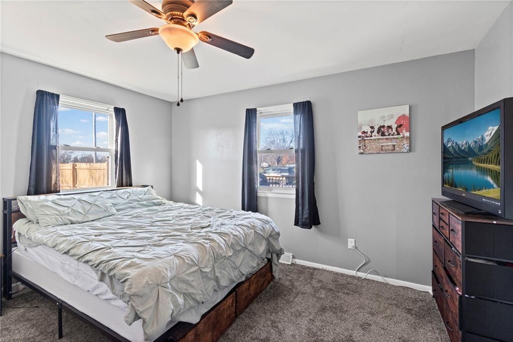 205 N Coats Street — photo 13