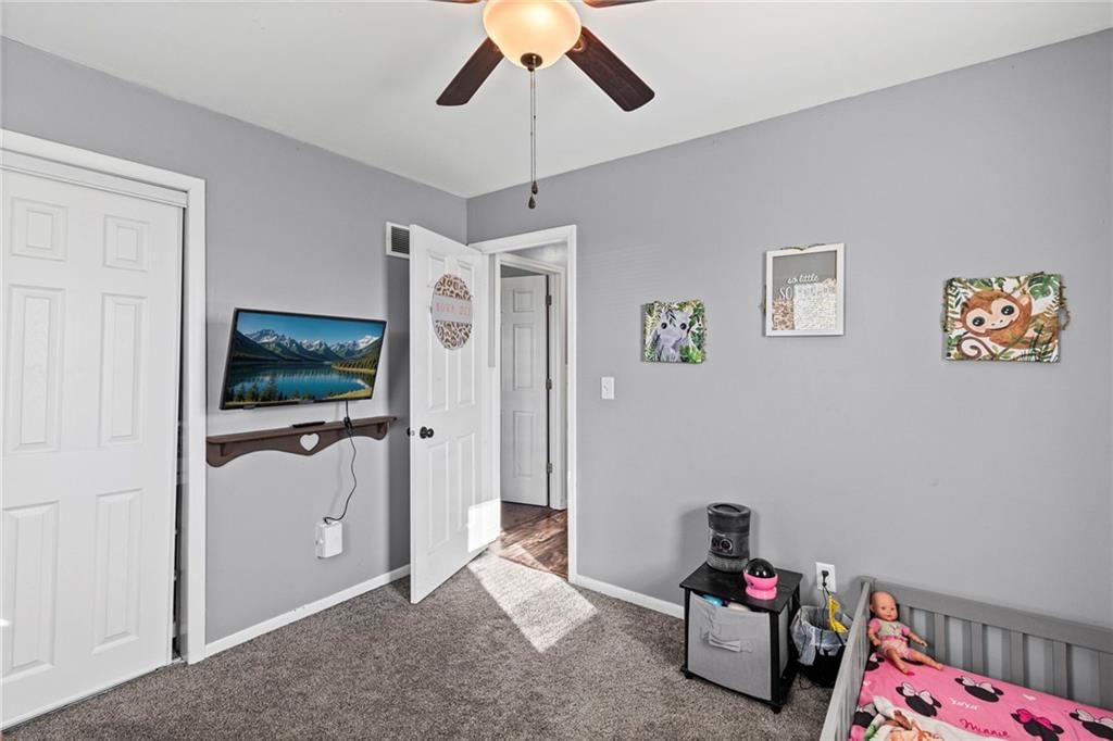 205 N Coats Street — photo 16