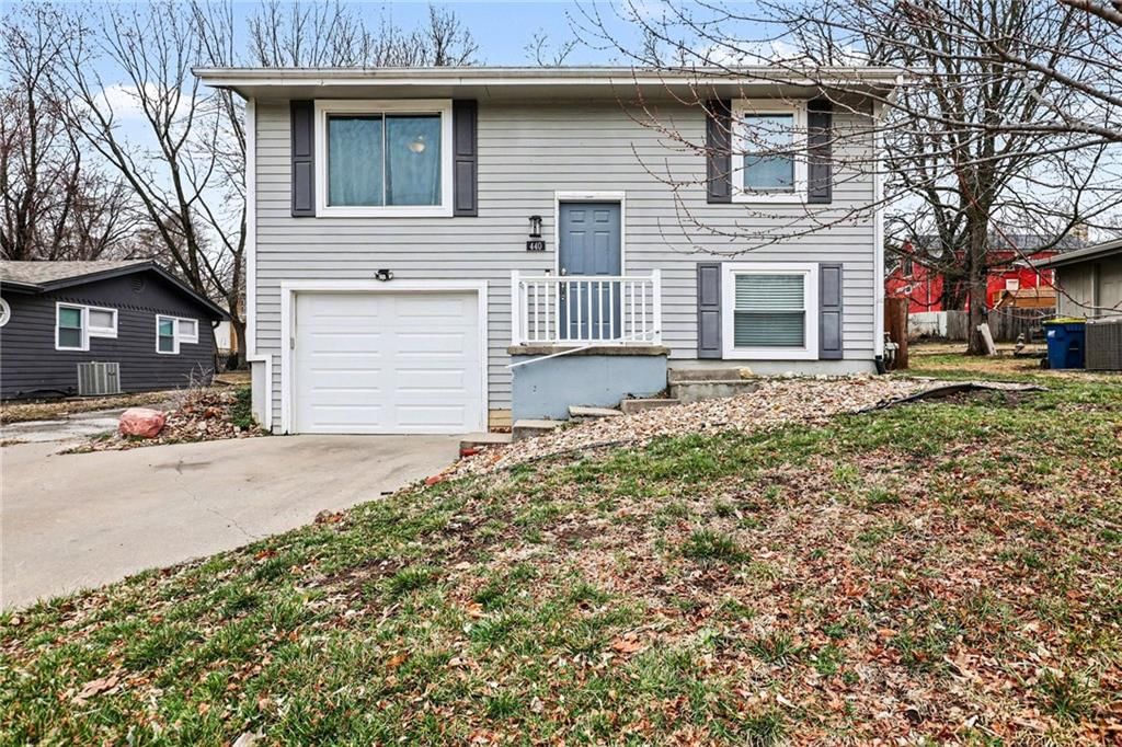 440 N Grover Street — photo 2