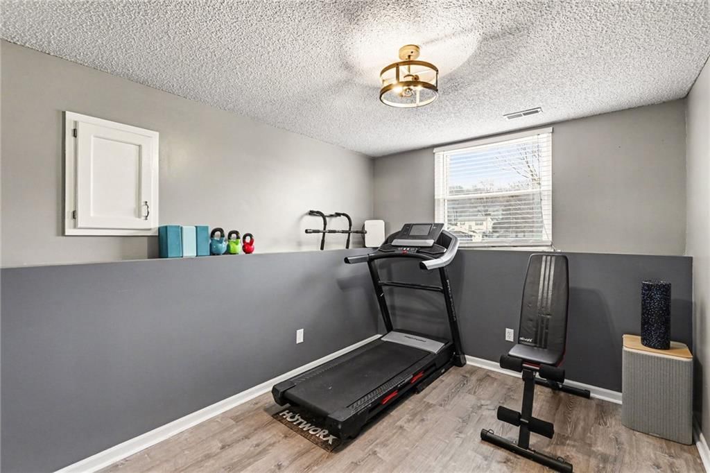 440 N Grover Street — photo 25