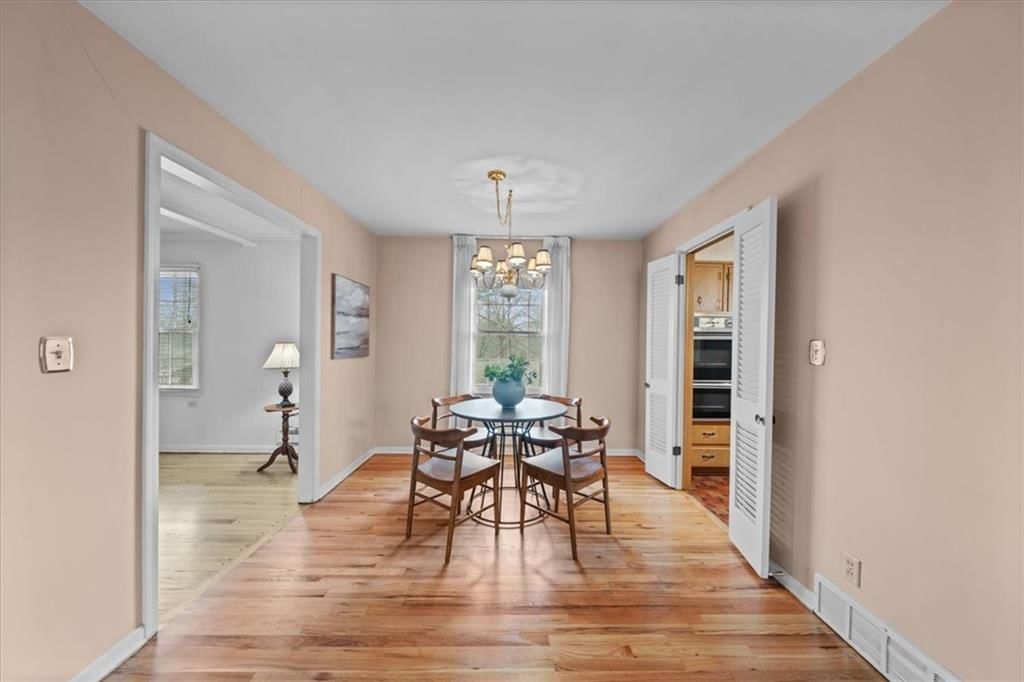 10205 Tracy Avenue — photo 5