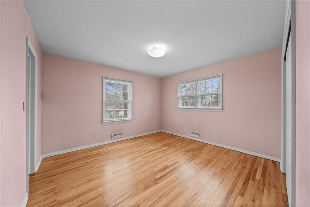 10205 Tracy Avenue — photo 14