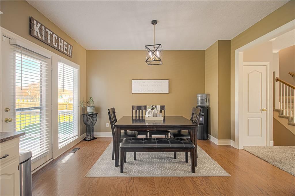 9422 N CAMPBELL Court — photo 18