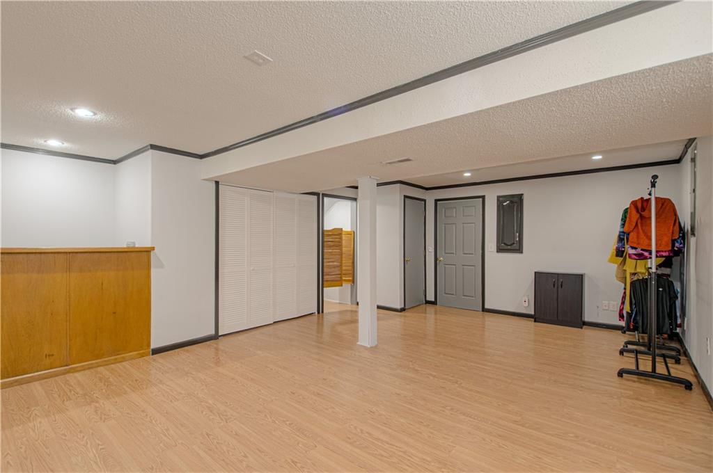 9422 N CAMPBELL Court — photo 30
