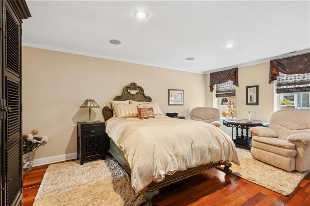229 Ward Parkway — photo 14