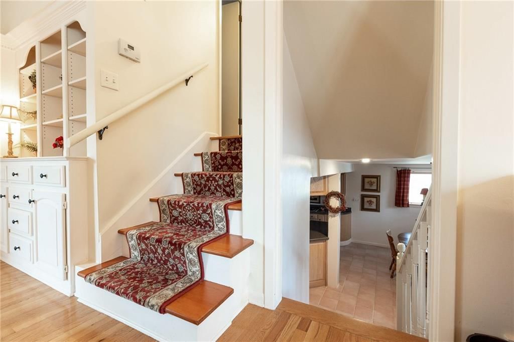 6404 N Walrond Avenue — photo 11