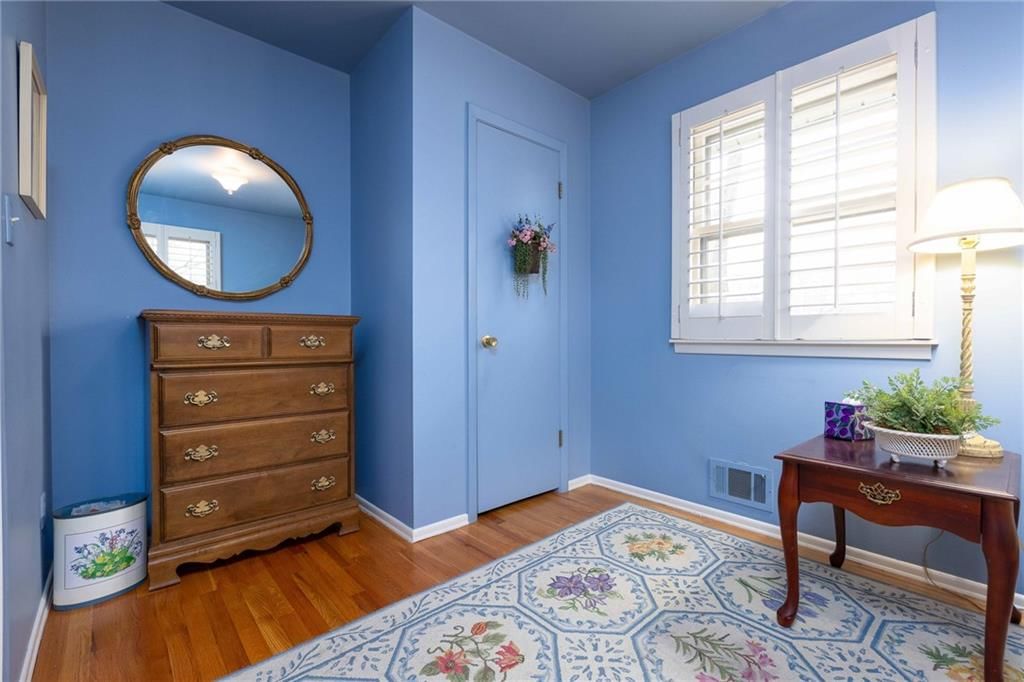 6404 N Walrond Avenue — photo 22