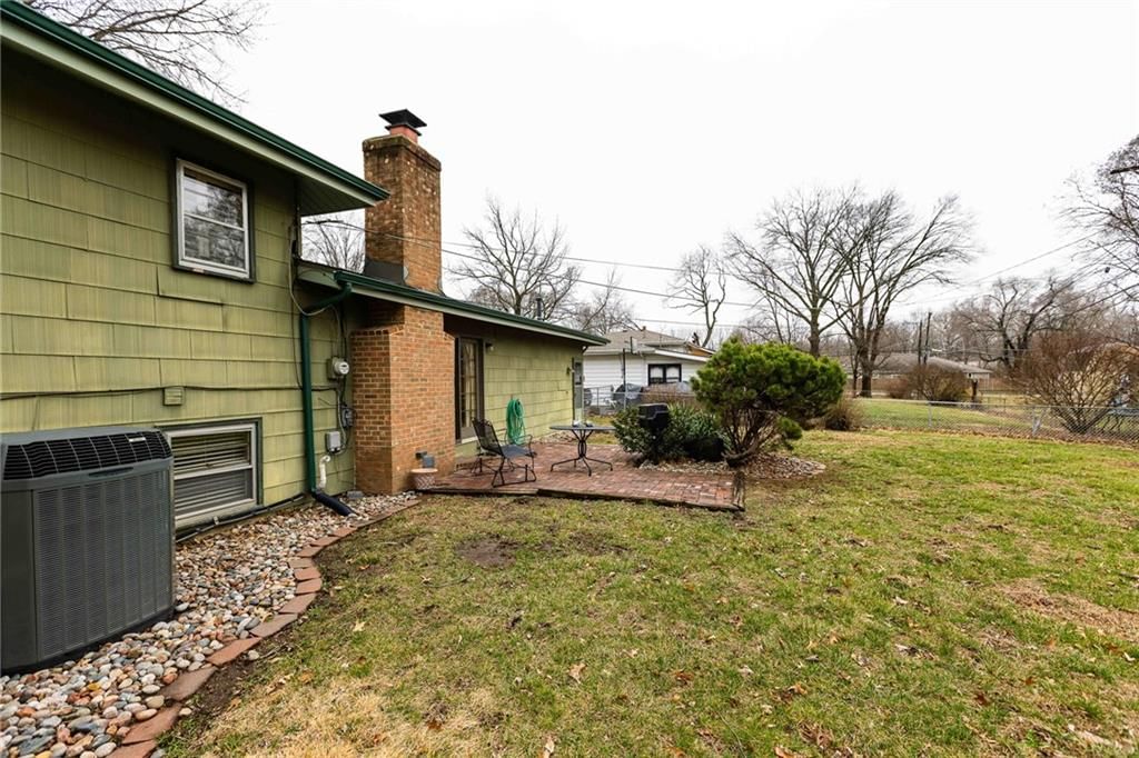 6404 N Walrond Avenue — photo 27