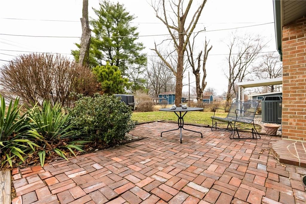 6404 N Walrond Avenue — photo 31