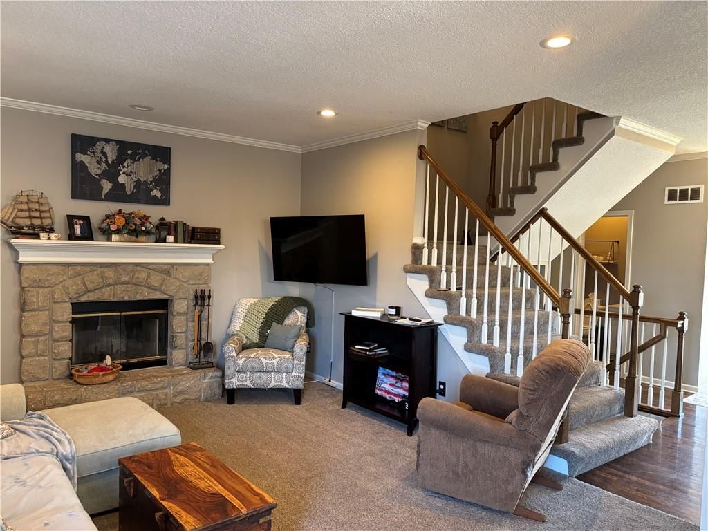 908 N 2nd St Street E — photo 13