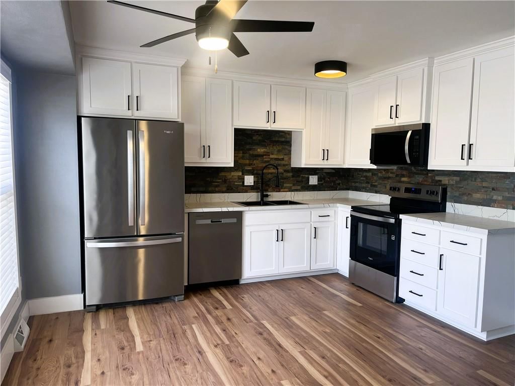 321 E Mason Street — photo 7