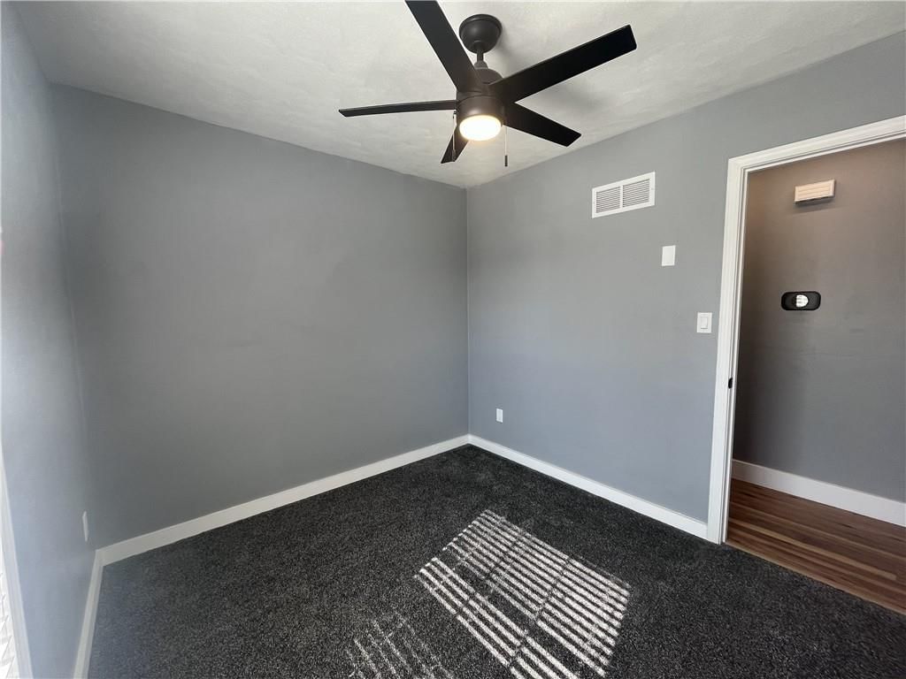 321 E Mason Street — photo 12