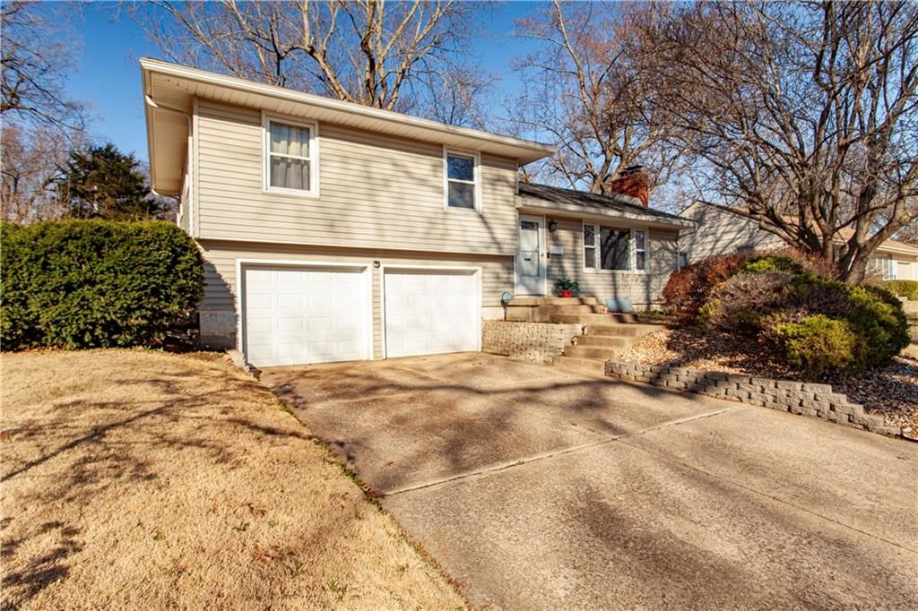 8800 Kentucky Avenue, Kansas City, MO