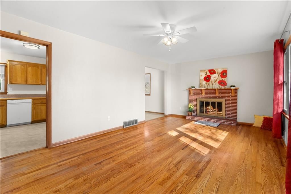 8800 Kentucky Avenue — photo 4