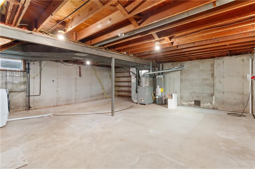 8800 Kentucky Avenue — photo 23