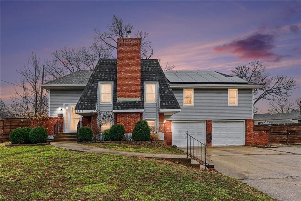 12513 Monroe Avenue, Grandview, MO
