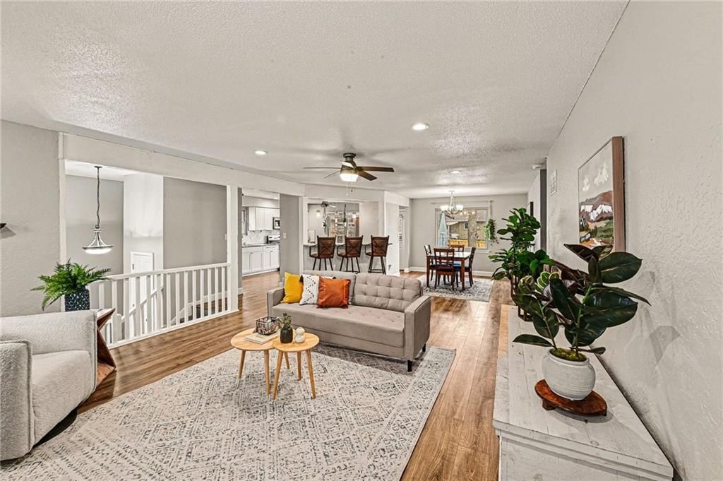 12513 Monroe Avenue — photo 15