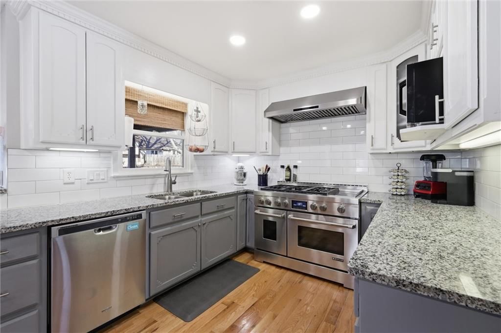 11612 W 100th Street — photo 12