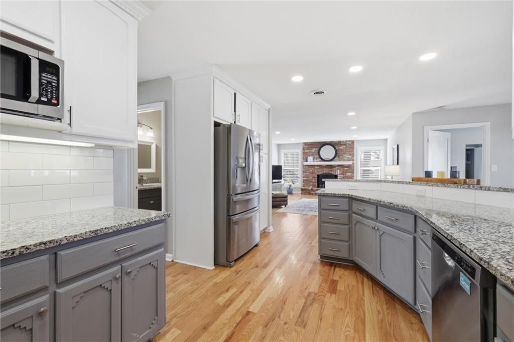 11612 W 100th Street — photo 14
