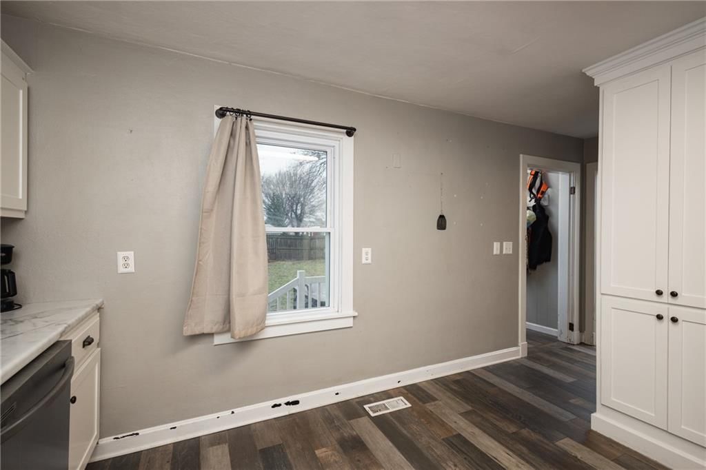 202 N Zeysing Road — photo 18