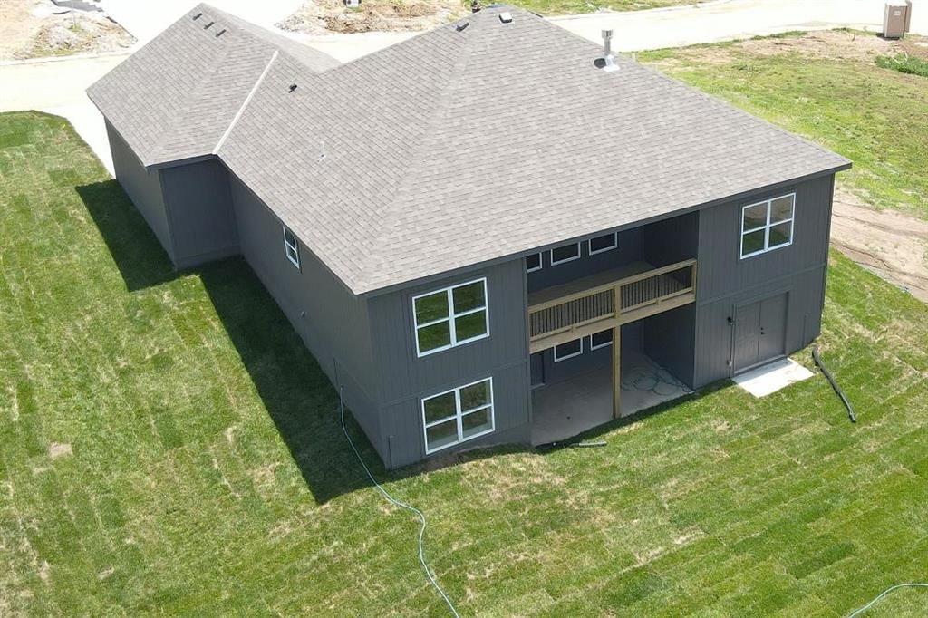 107 JOHNSON Circle — photo 4
