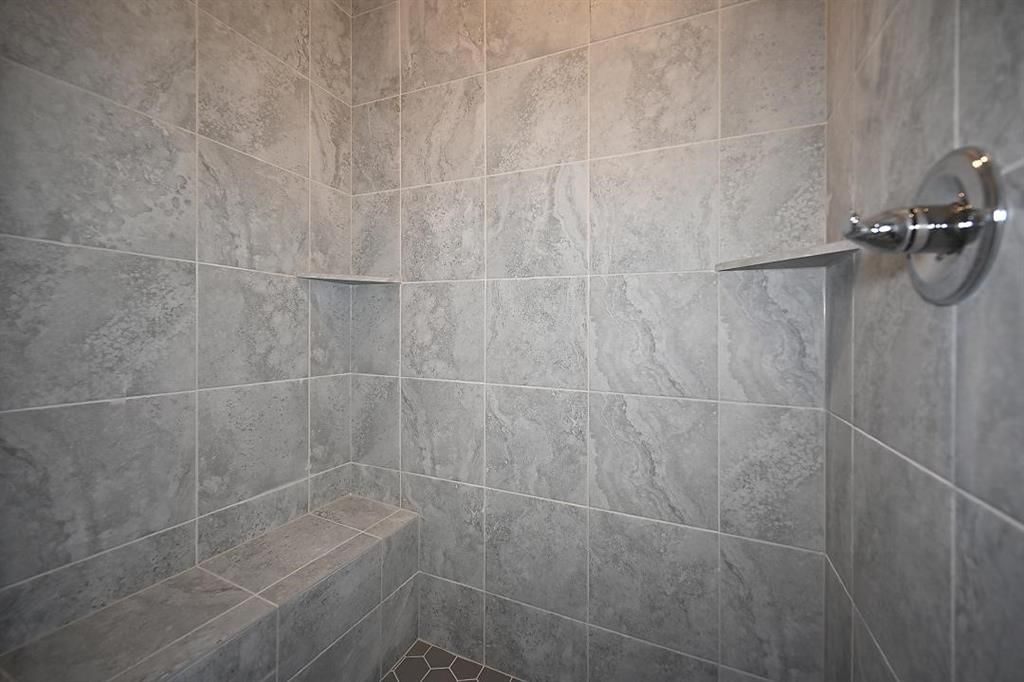 107 JOHNSON Circle — photo 24