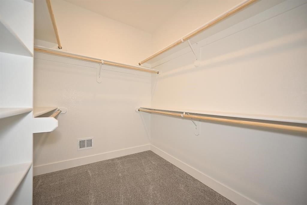 107 JOHNSON Circle — photo 32