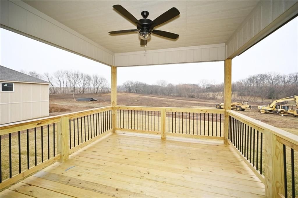 108 Johnson Circle — photo 3