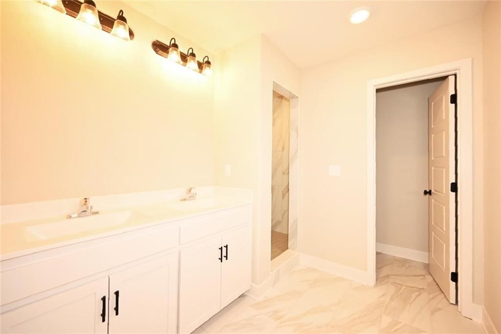 109 Johnson Circle — photo 27