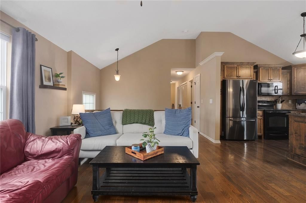 8611 NE 116th Street — photo 3