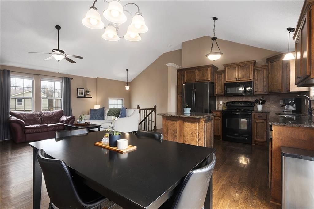 8611 NE 116th Street — photo 5