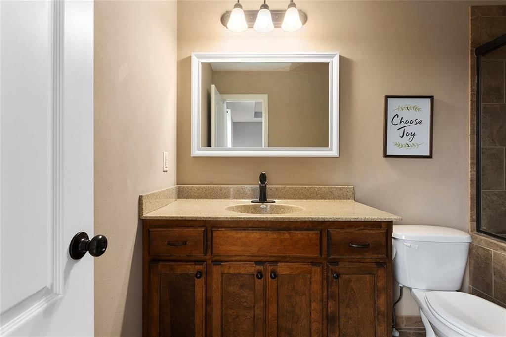 8611 NE 116th Street — photo 11