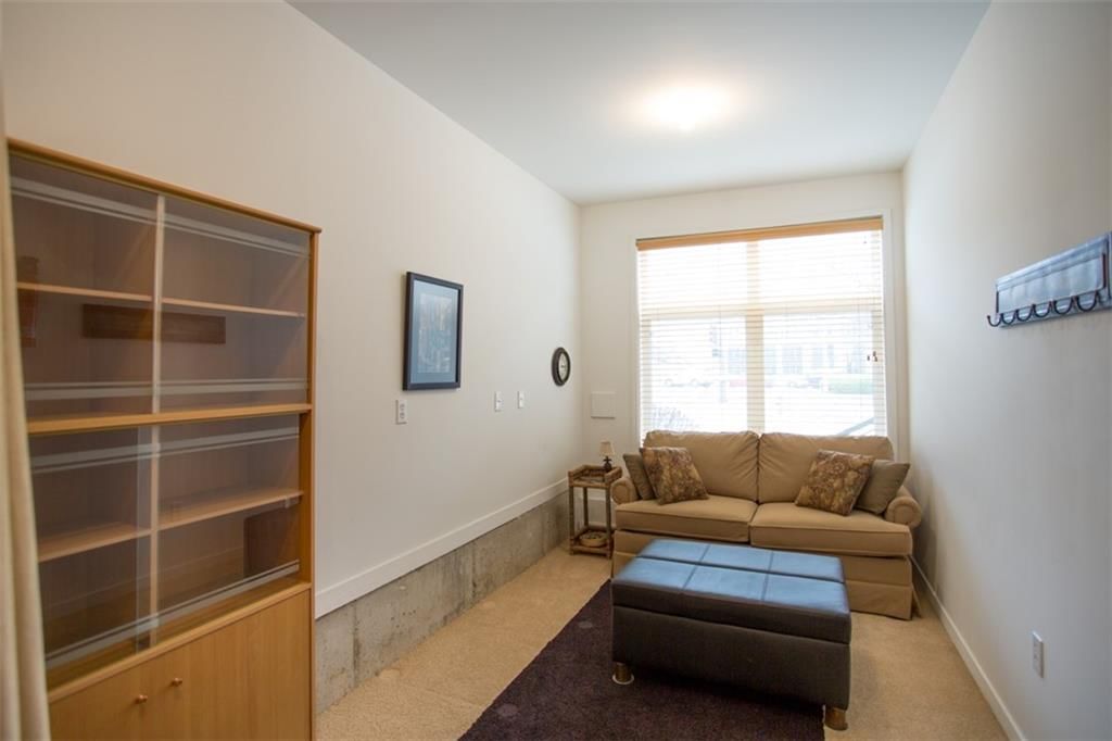 2923 Gillham Road — photo 36