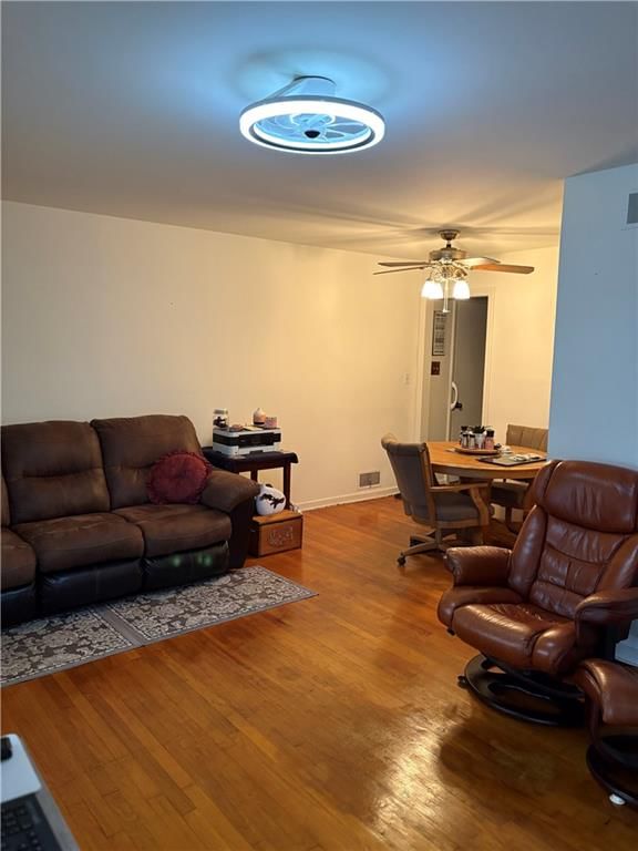 1404 NE 67th Terrace — photo 4