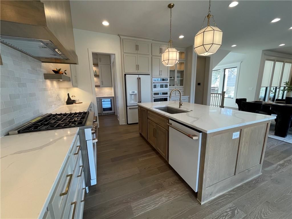 5125 W 73rd Street — photo 8