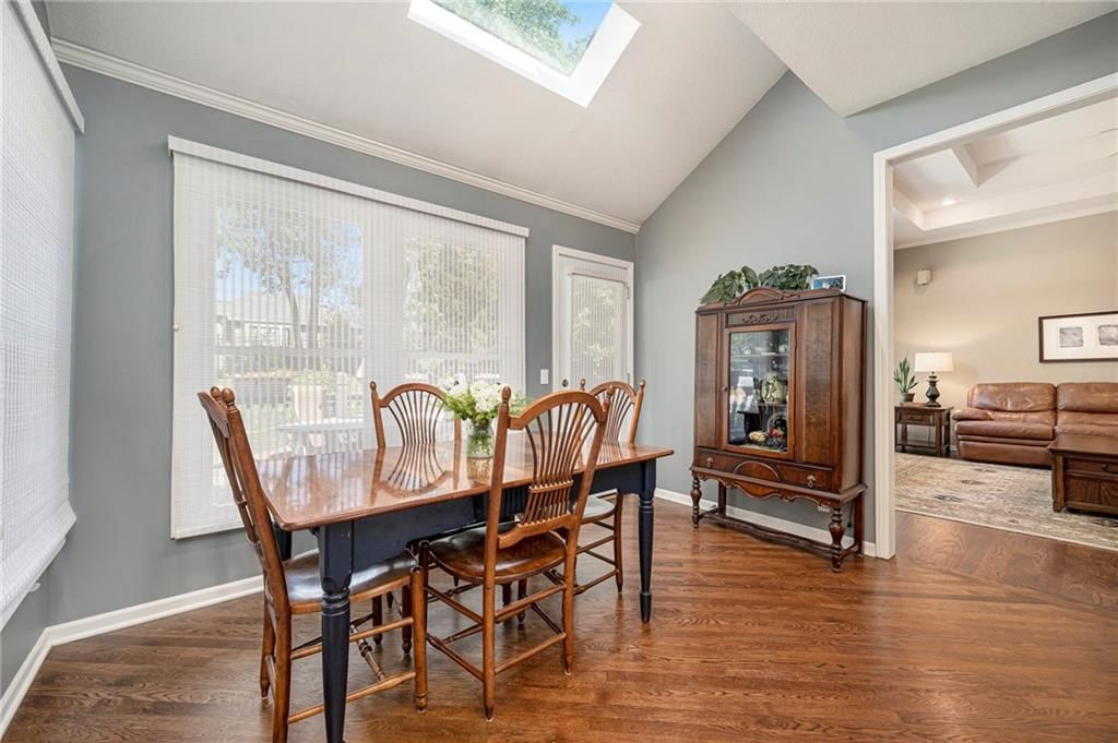 6735 NW Monticello Terrace — photo 9