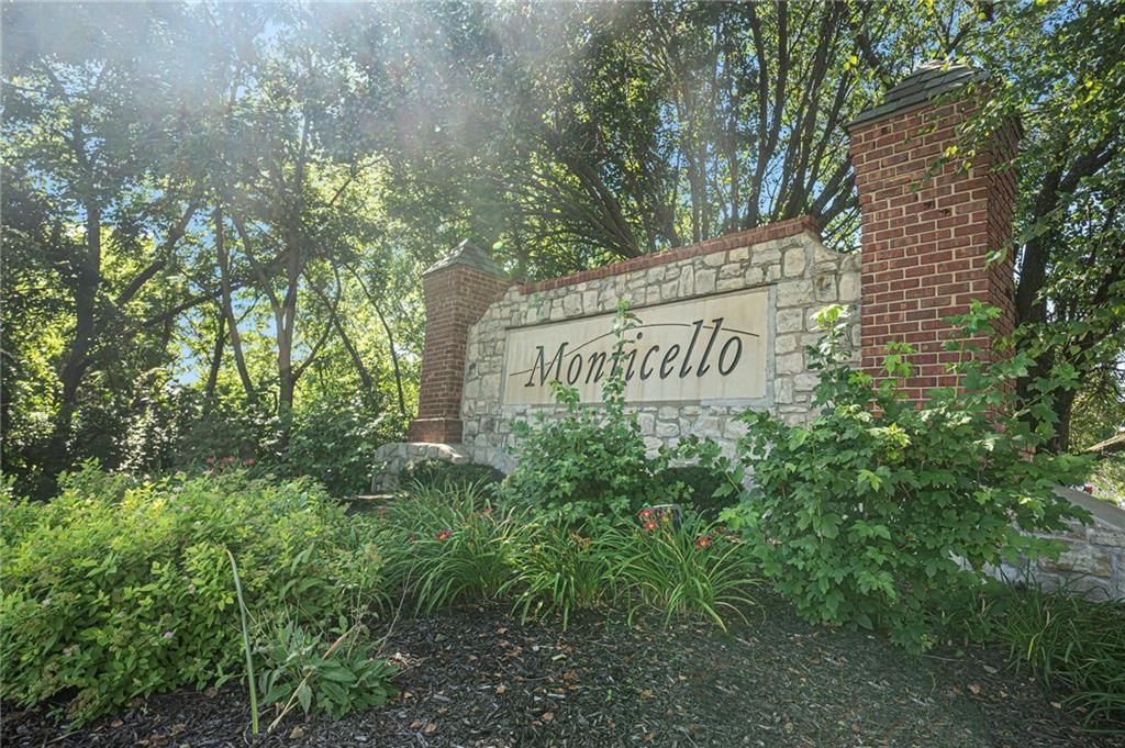 6735 NW Monticello Terrace — photo 36