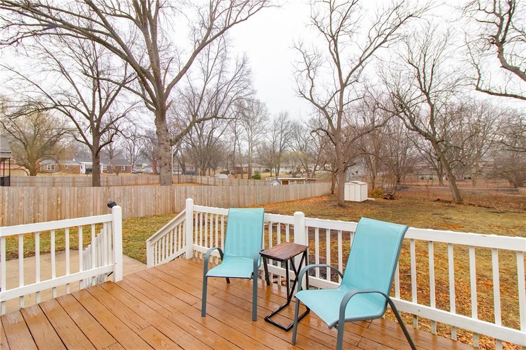 203 S Halsey Avenue — photo 18