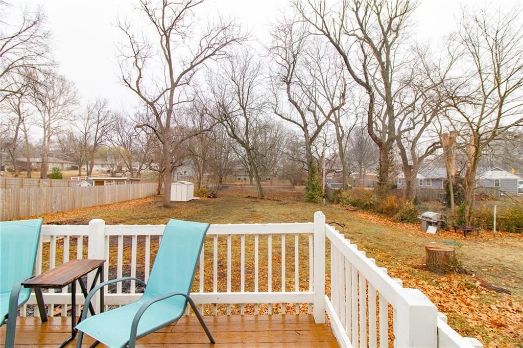 203 S Halsey Avenue — photo 20
