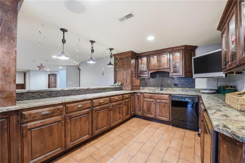 7060 N National Drive — photo 46
