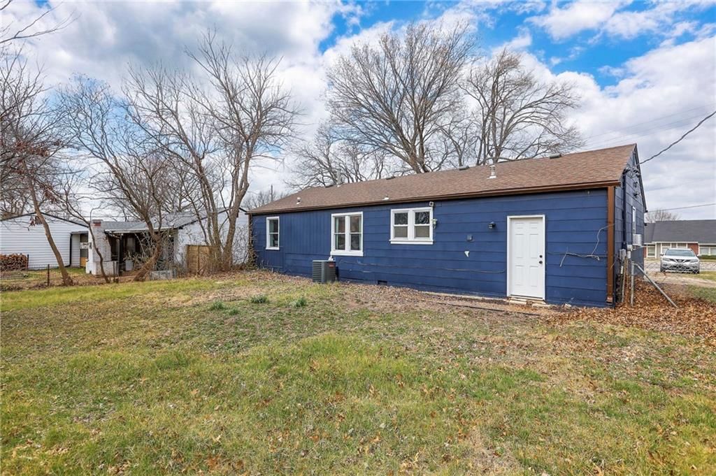 5205 Longview Road — photo 26