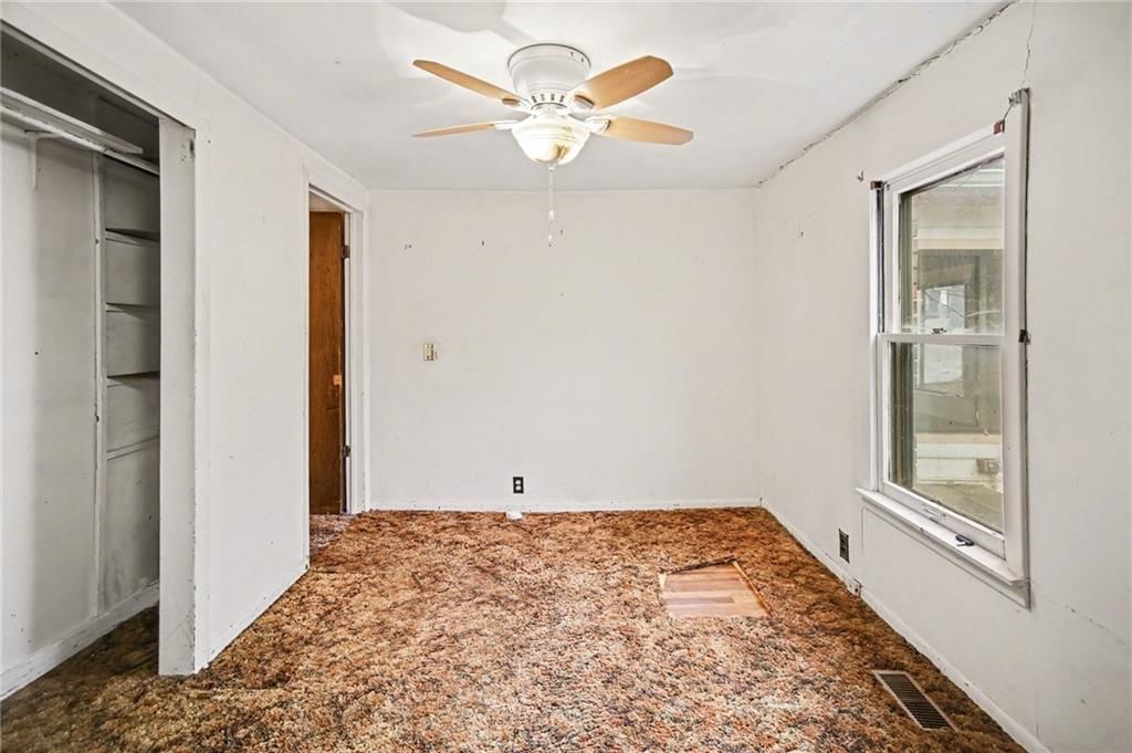 300 Winner Avenue — photo 12