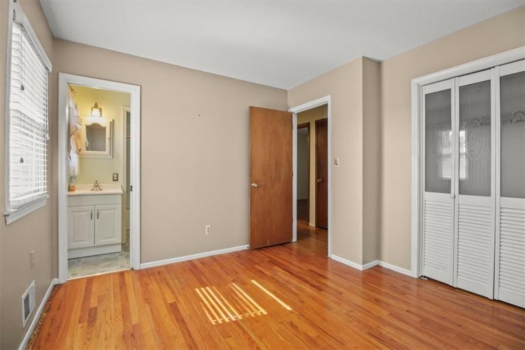16901 E 31* Street S — photo 11