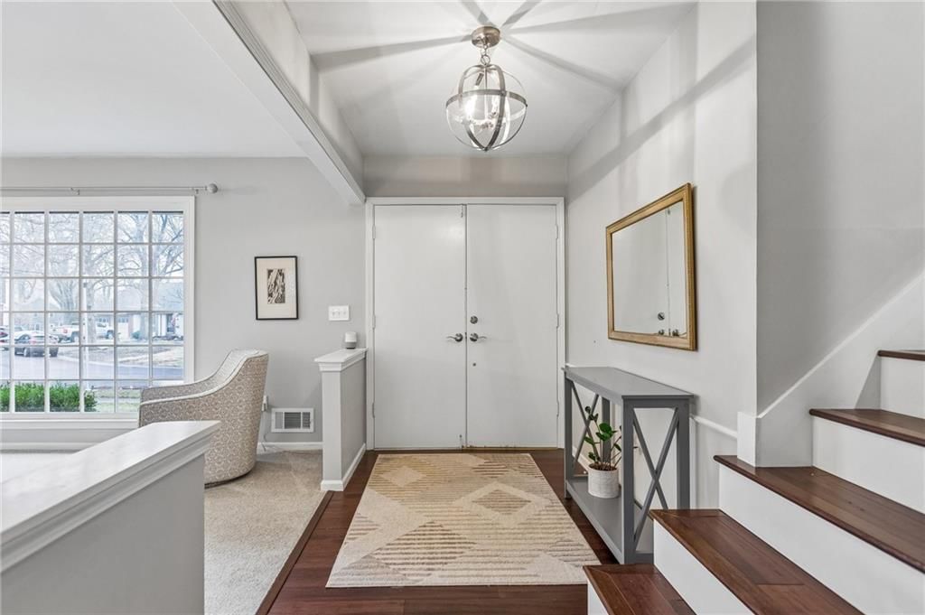 10242 Reeder Street — photo 5