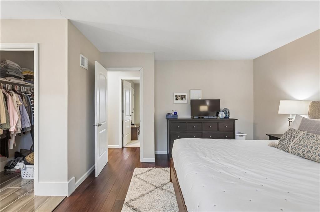 10242 Reeder Street — photo 22