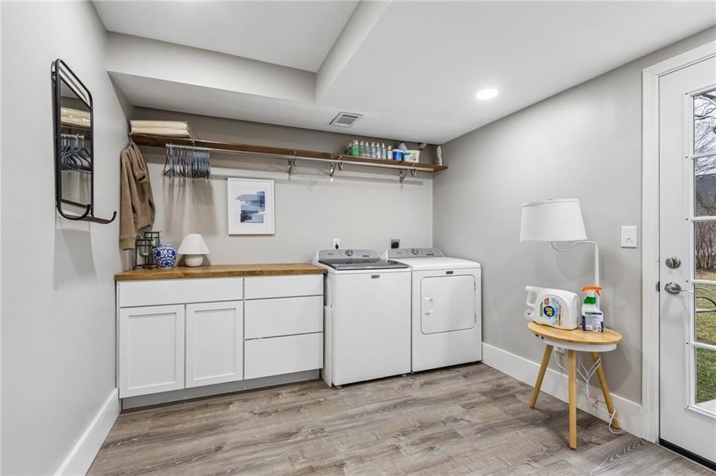 10242 Reeder Street — photo 32