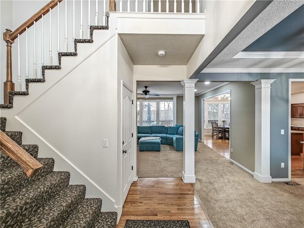 6503 W 150th Street — photo 3